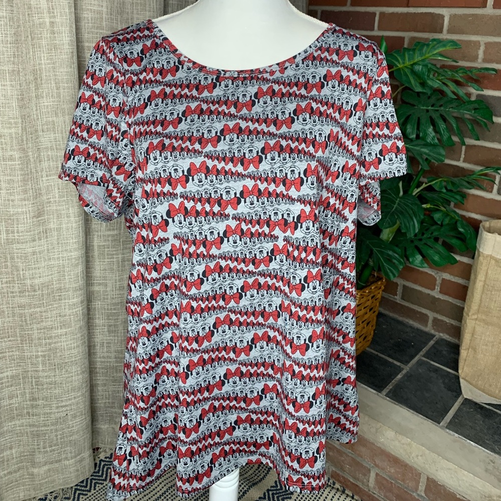 LuLaroe Disney Minnie Mouse top- XL like new!